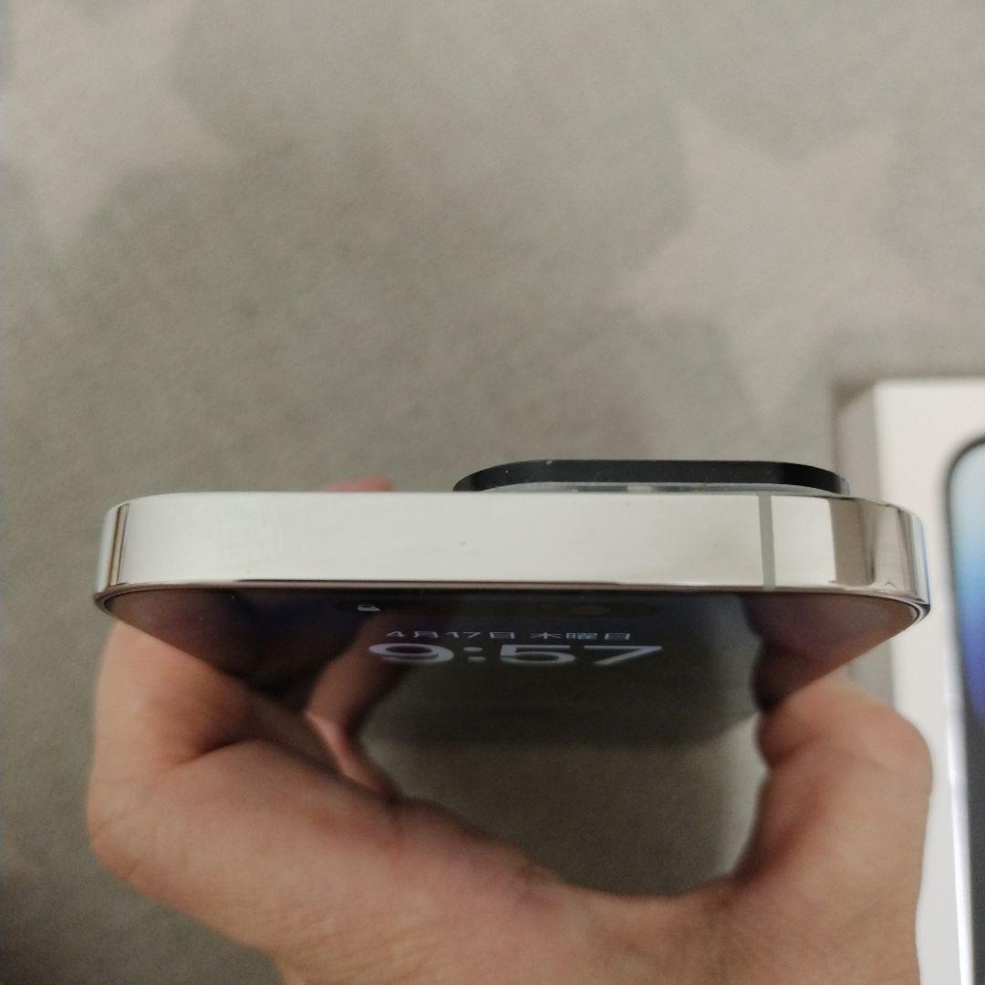 Apple iPhone 14 Pro 256GB シルバー