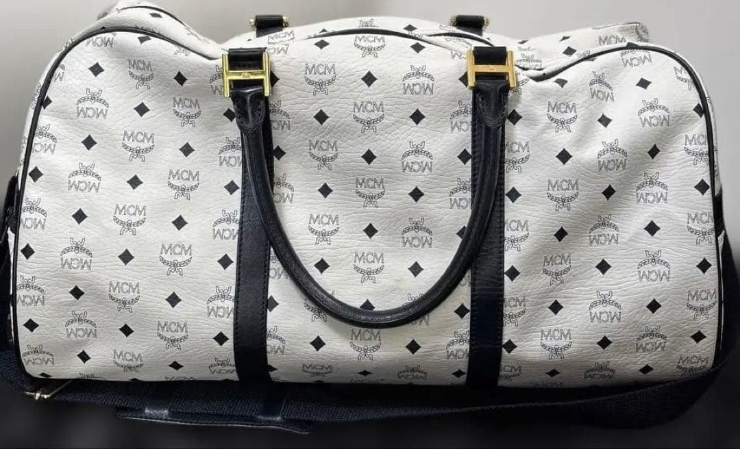 MCMボストンバッグ　ホワイト　美品 旅行用バッグ