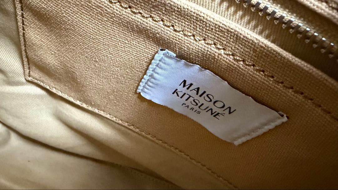 Maison Kitsuné ベージュ トートバッグ
