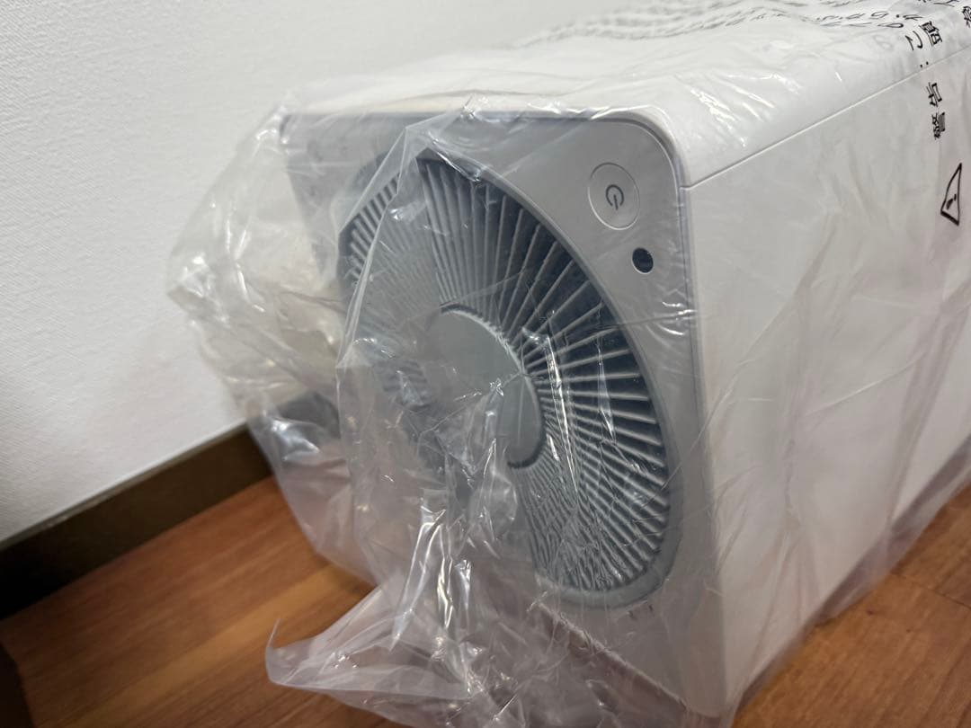 【未使用品】BALMUDA The Pure空気清浄機 A01A-WH ホワイト