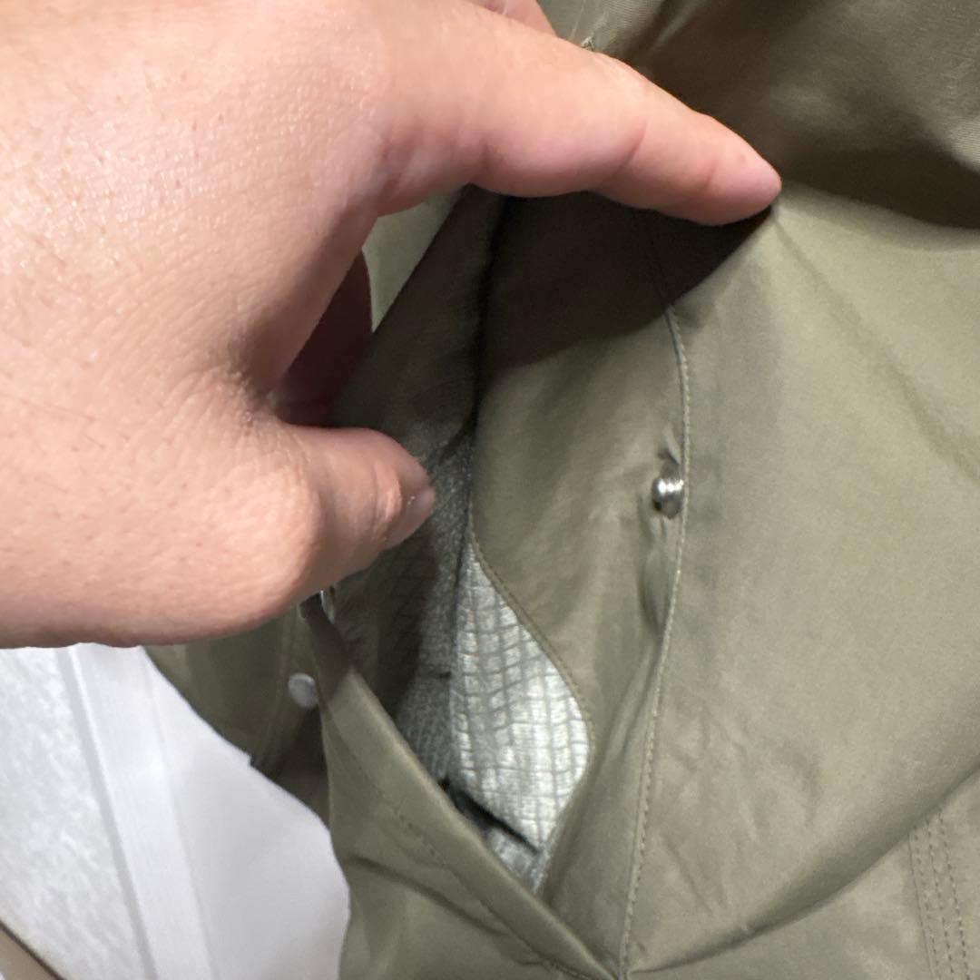 【タグ付きSサイズ】ナンガ(NANGA) ウォームコーチジャケット　オリーブ