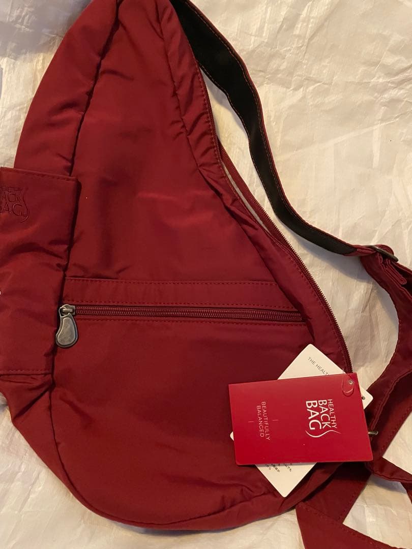 【新品未使用タグ付】ヘルシーバックバッグ　Sサイズ　赤色