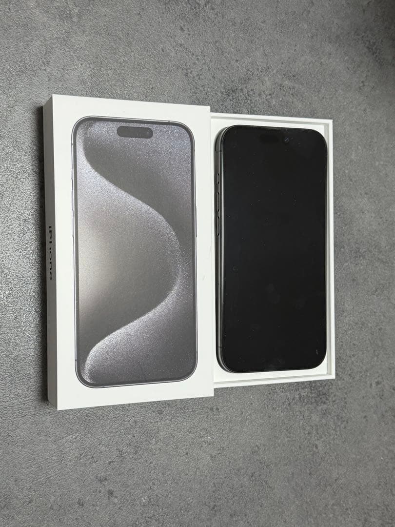 【1/15まで】iPhone15 Pro 128GB ブラックチタニウム