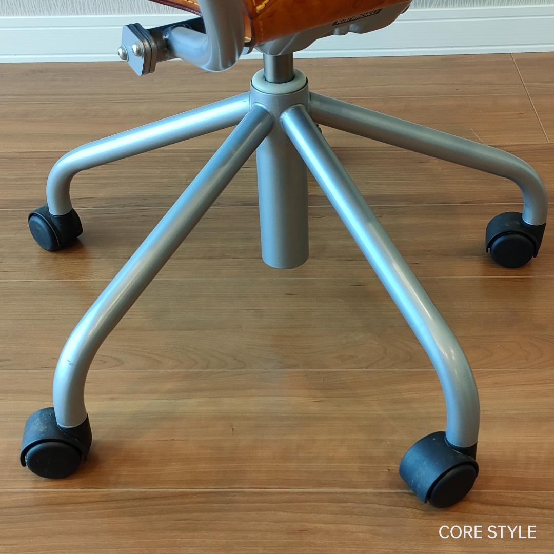 カリモク　デザインワークチェア　ヌメ革　回転式