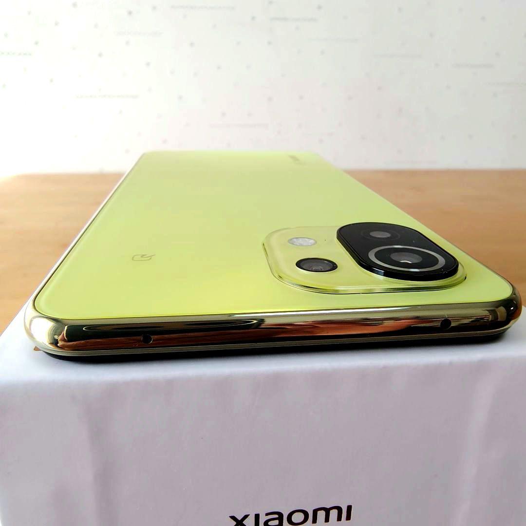 【美品】 MI 11 Lite 5G(SIMフリー)　 シトラスイエロー