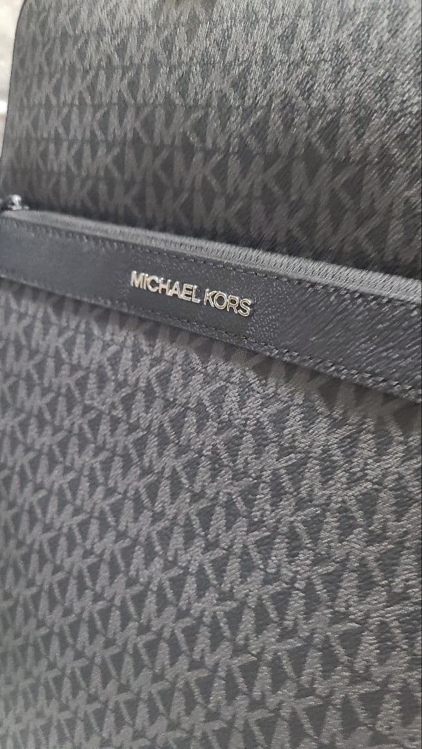 MICHAEL KORS ビジネスバッグ グレー　MK バックパック