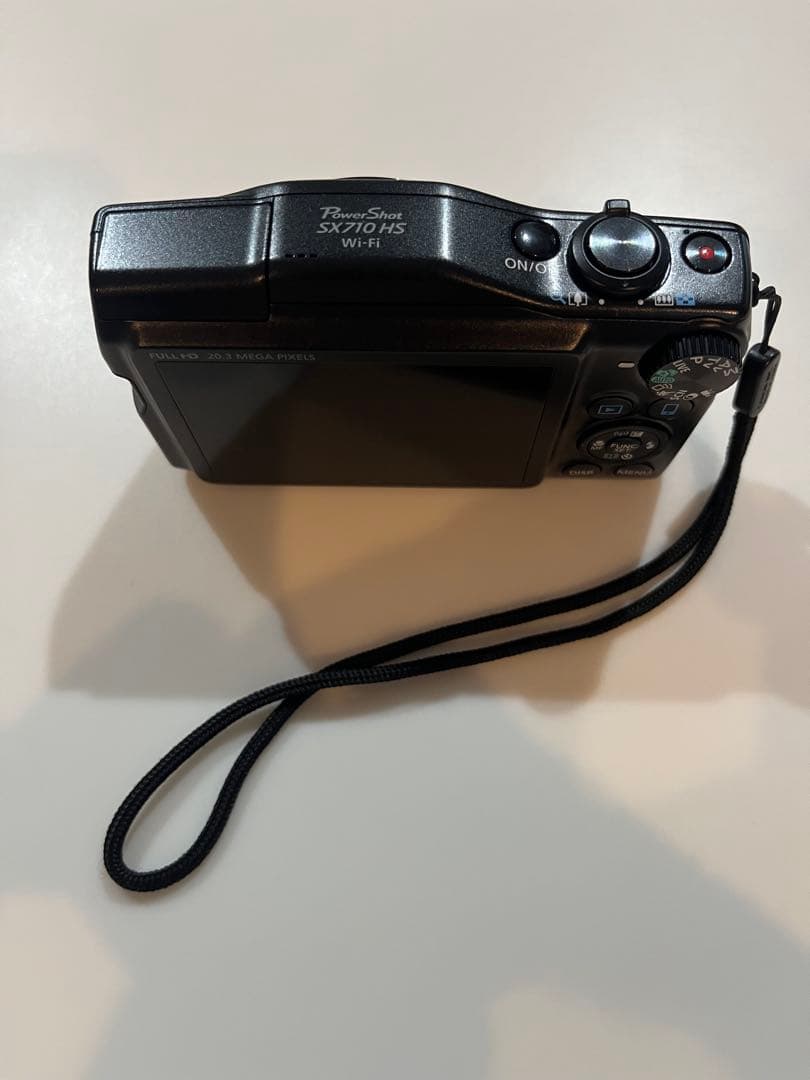 キヤノン　Canon PowerShot SX710 HS