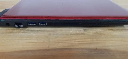 80L0203-06 dynabook T75/VRS2 赤 8GB 1TB