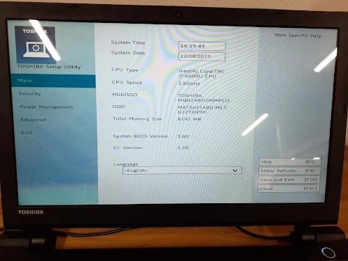 80L0203-06 dynabook T75/VRS2 赤 8GB 1TB