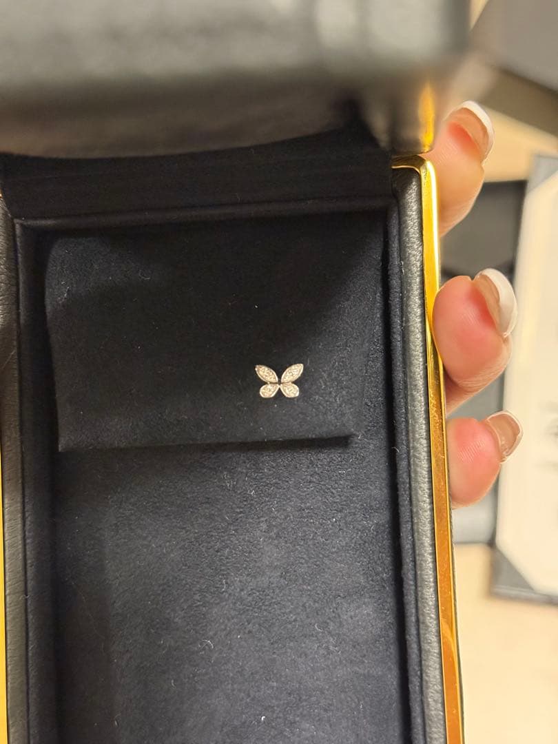 GRAFF ミニバタフライ ピアス 片方のみ