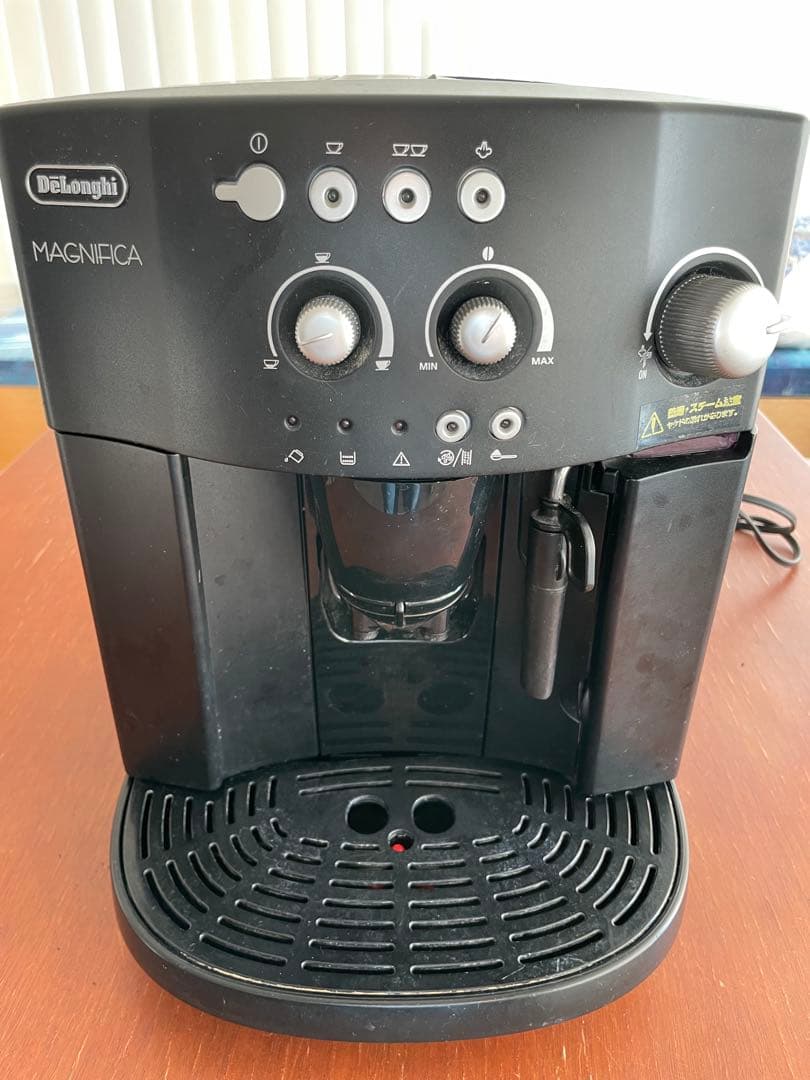 DeLonghi（デロンギ）全自動エスプレッソマシン ESAM1000S-J