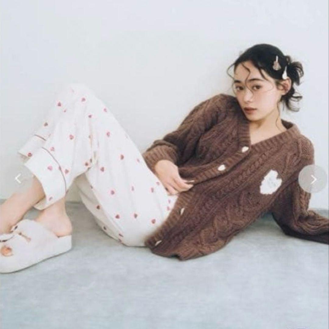 売り切り価格新品ジェラートピケ【Valentine】ハートアランカーディガン