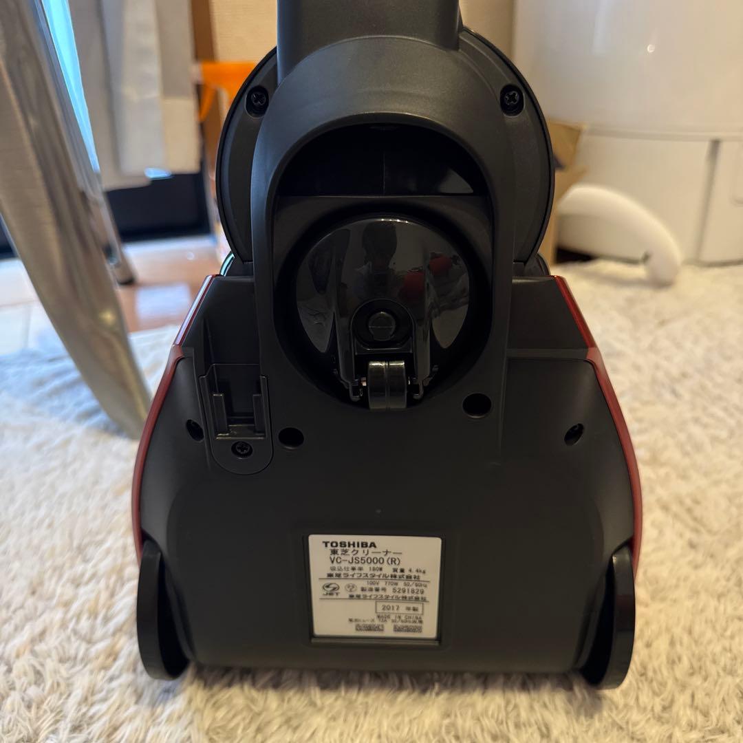 新品未使用　東芝 トルネオV VC-JS5000R シャイニーレッド 掃除機