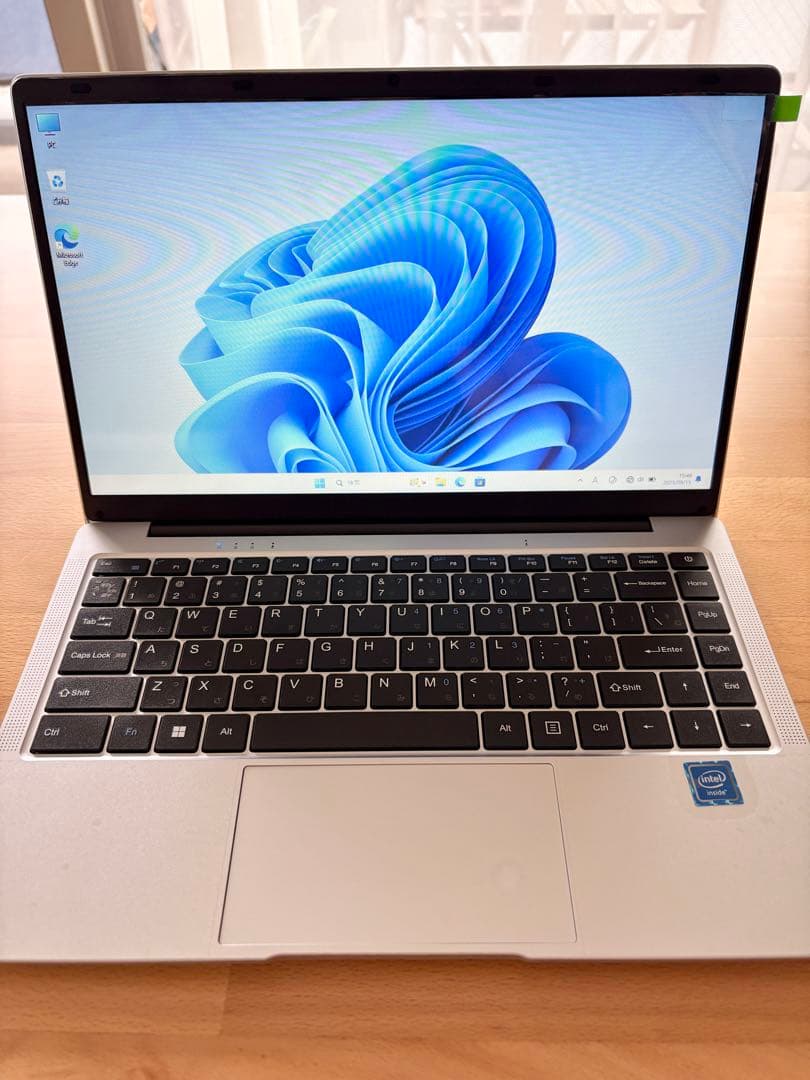 【新品】シルバー ノートPC Office2021搭載