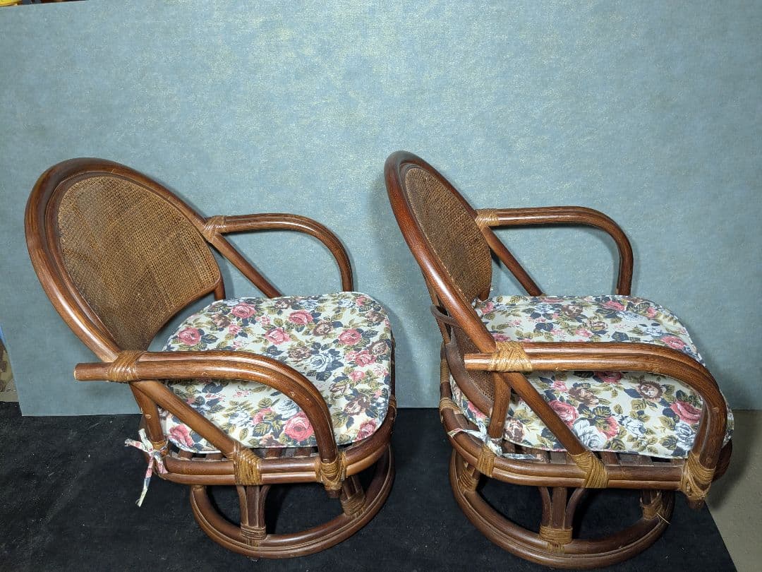 (S) 昭和レトロ　ラタン　チェア　座椅子　藤回転椅子　薔薇柄