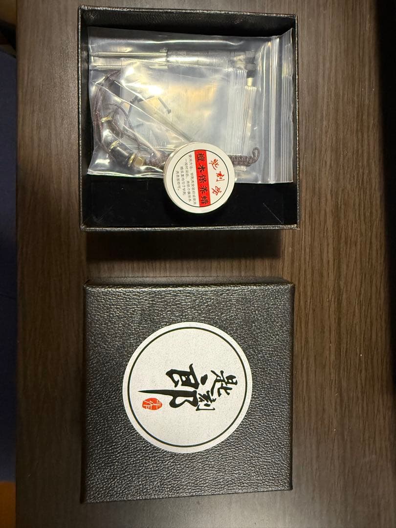 ボルボ 木製キーカバー　キーホルダー、メンテナンス用品セット②