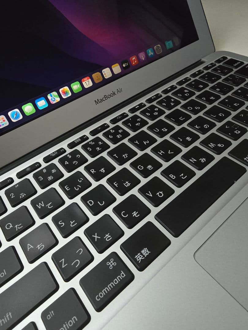 MacBook Air 11インチ Early 2015