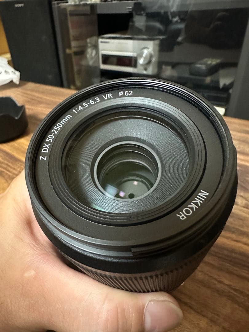 Nikon NIKKOR Z 50-250 レンズフード付き