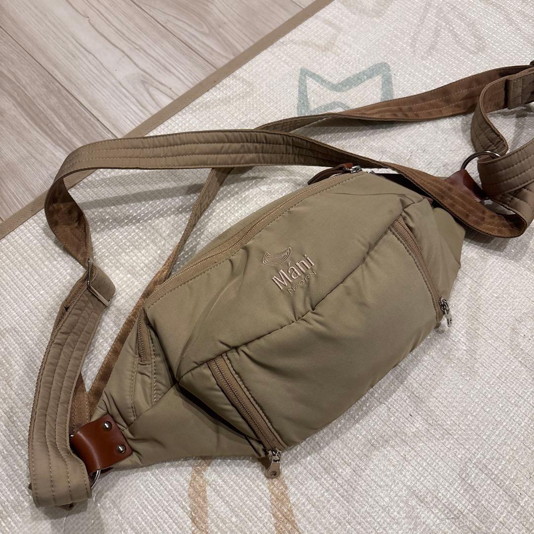 N/ORN Máni (ヌードベージュ) 抱っこ紐　美品