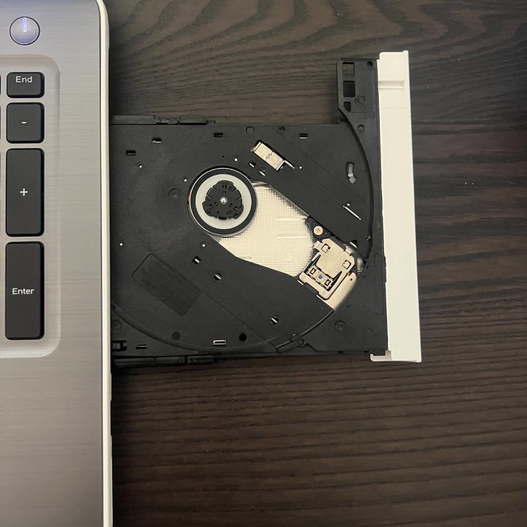 大容量✨Dell Inspiron☆SSD480GB☆メモリ8GB☆i3