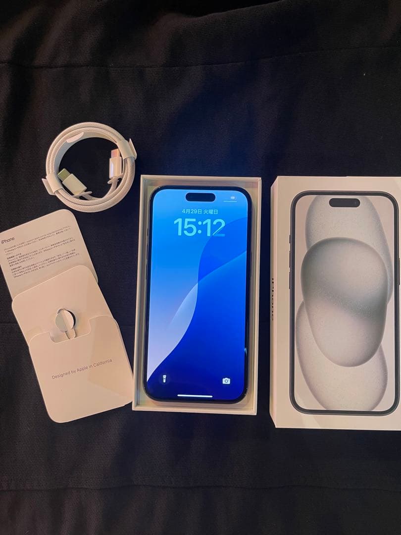 iPhone 15 128GB バッテリー100%