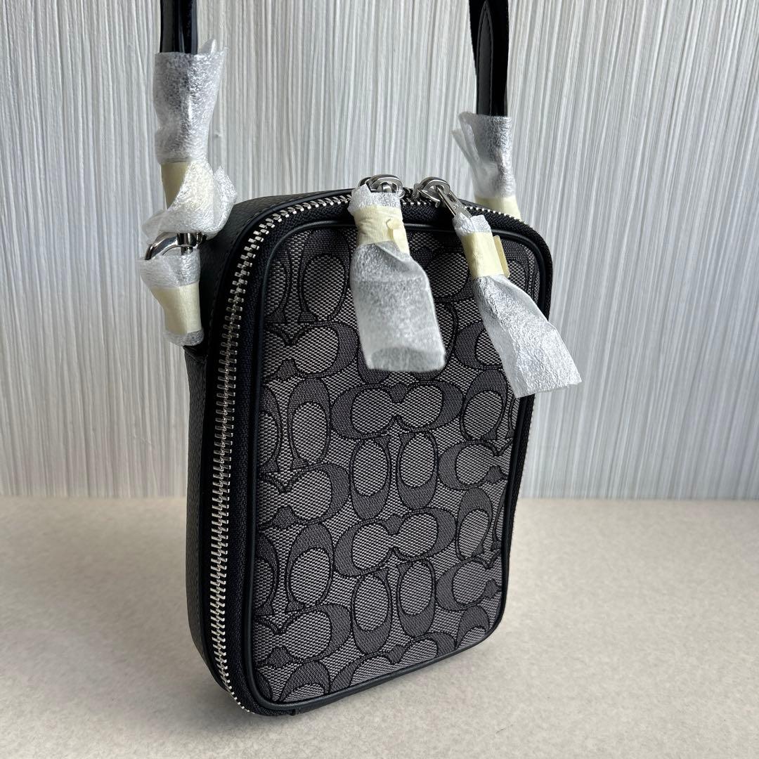 K 　コーチ COACH クロスボディ・シグネチャー ジボディバッグ