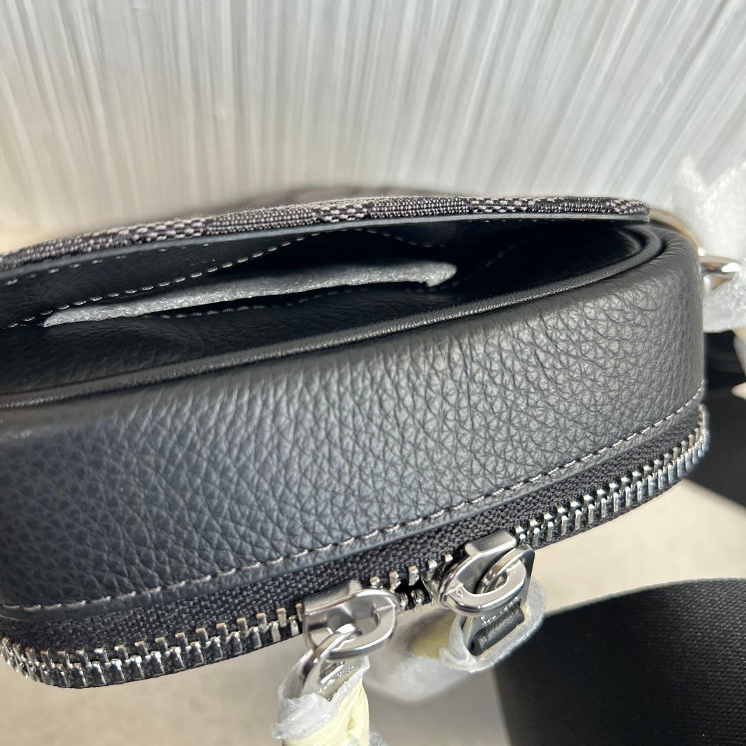 K 　コーチ COACH クロスボディ・シグネチャー ジボディバッグ