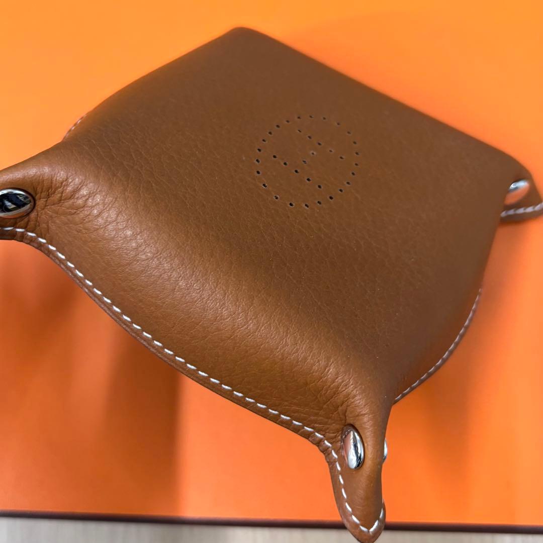 未使用保管品 エルメス HERMES ヴィド・ポッシュPM レザー正方形小物入れ