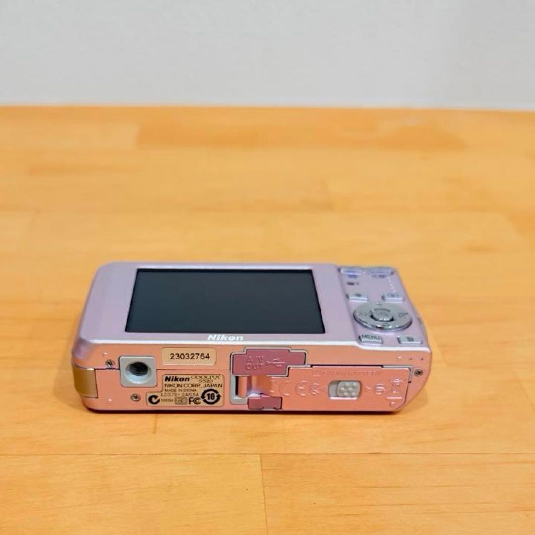Nikon COOLPIX S520 ピンク　ニコン　クールピクス　コンデジ