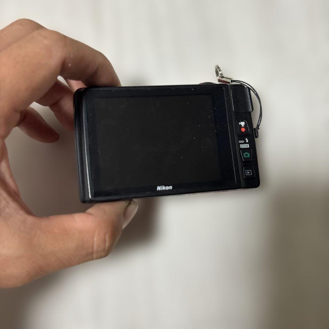 美品Nikon COOLPIX S4400レッド デジタルカメラ