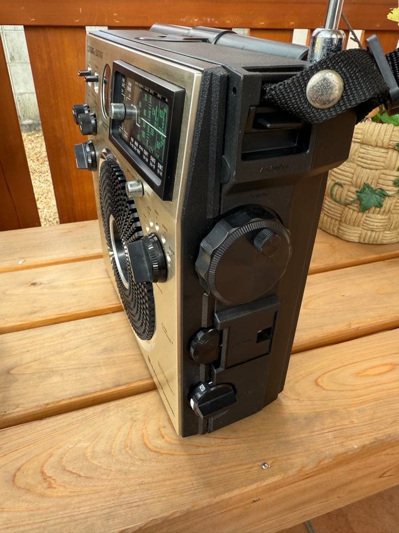 d*3様 ナショナル ビンテージ　COUGARクーガ 115 ラジオ 最終