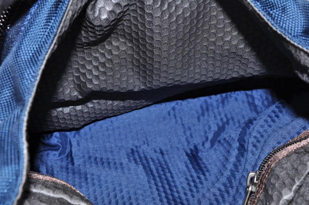 美品 TUMI トゥミ アルファブラボー メッセンジャーバッグ ショルダー　２