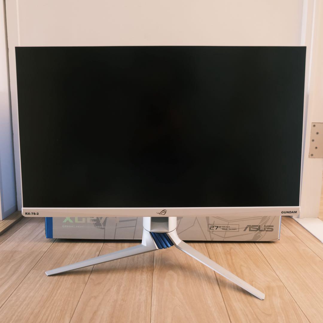 GUNDAM 27インチゲーミングモニター　ASUS