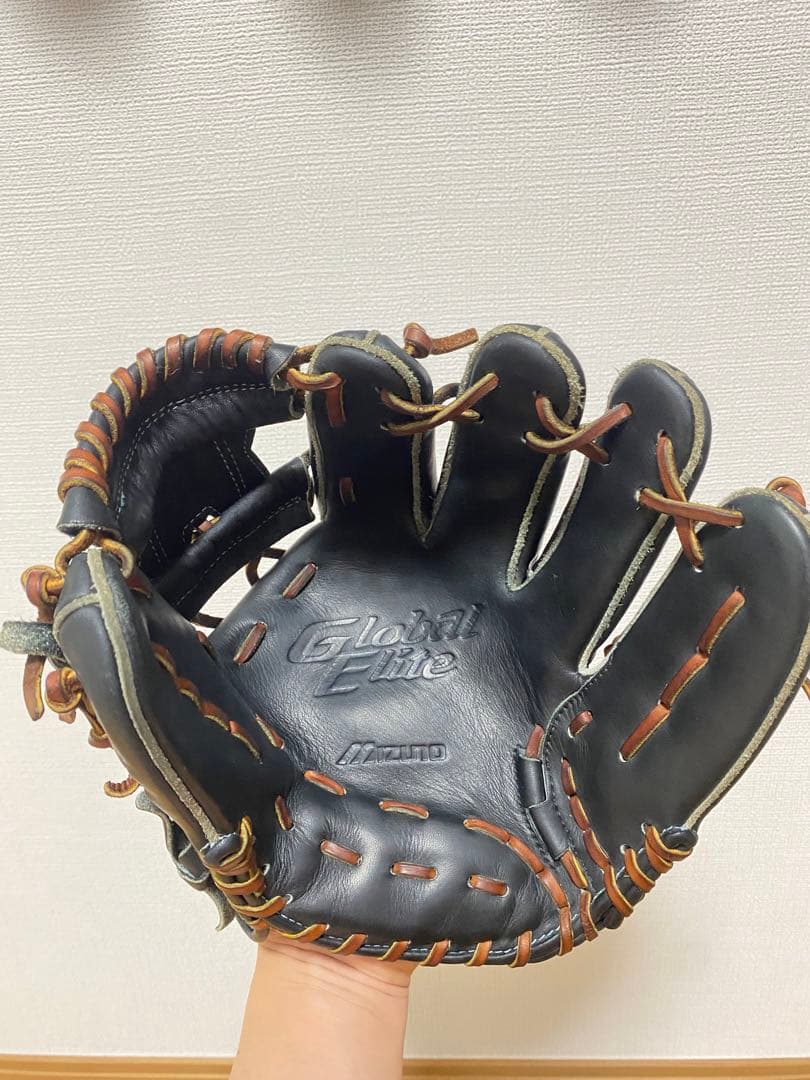 Mizuno Global Elite 軟式グローブ ボール付き