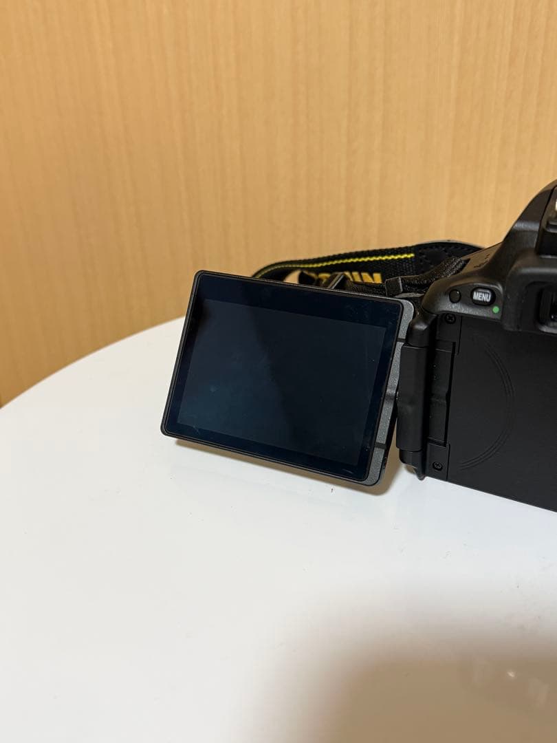 Nikon D5500 極上美品｜シャッター1845枚｜純正レンズ3本付属品完備