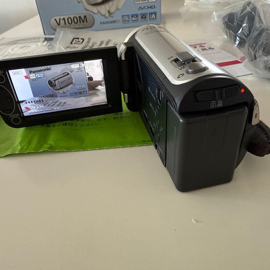 Panasonic HC-V100M ビデオカメラ 本体