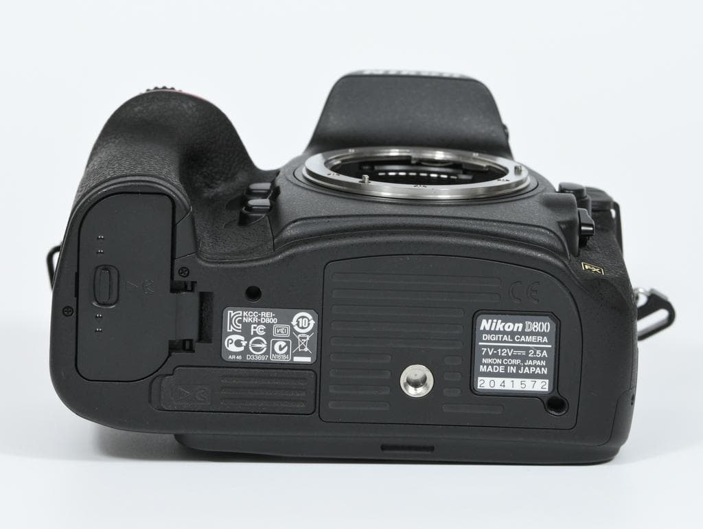 【ほぼ新品】 ニコン　Nikon D800 ボディ 《ショット数177》