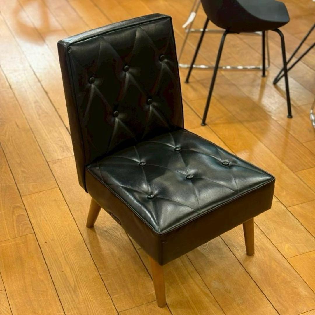 カリモク60　カフェチェア　1一人掛け　椅子　ラウンジチェア