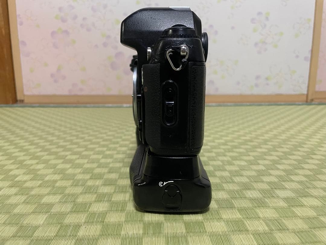 Nikon F100 mb-15 一眼レフカメラ バッテリーグリップ付き