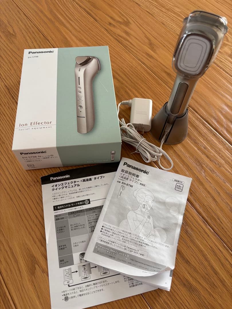 美品　イオンエフェクター　パナソニック　美顔器　 EH-ST98