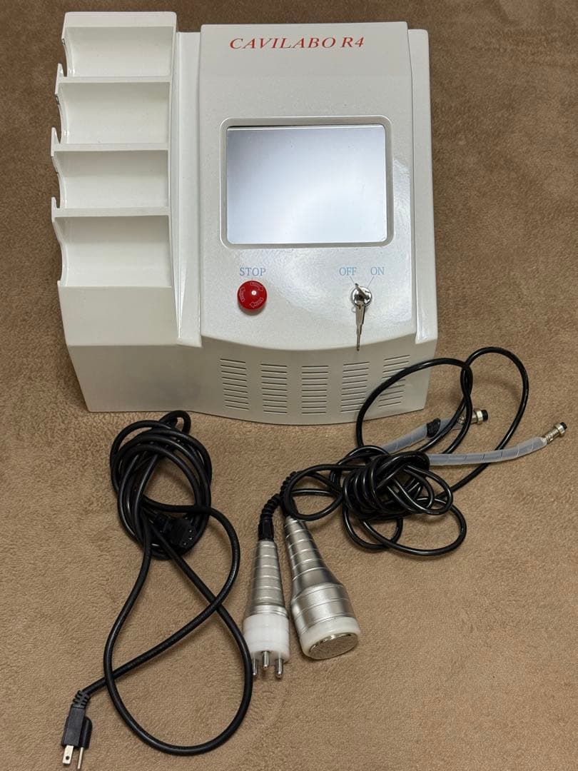 CAVILABO R4 業務用キャビテーション　定価120万