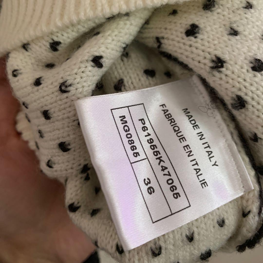 CHANEL アイボリーと黒のストライプ ニットセーター36