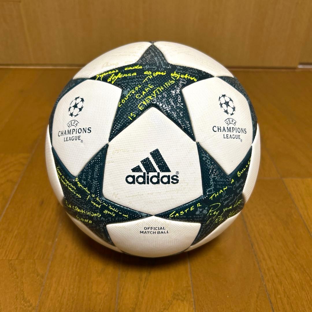 adidas チャンピオンズリーグ サッカーボール　公式球