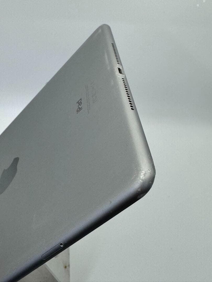 iPad Air2 9.7インチ 64gb