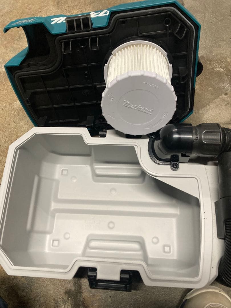 Makita VC750D 充電式掃除機 本体