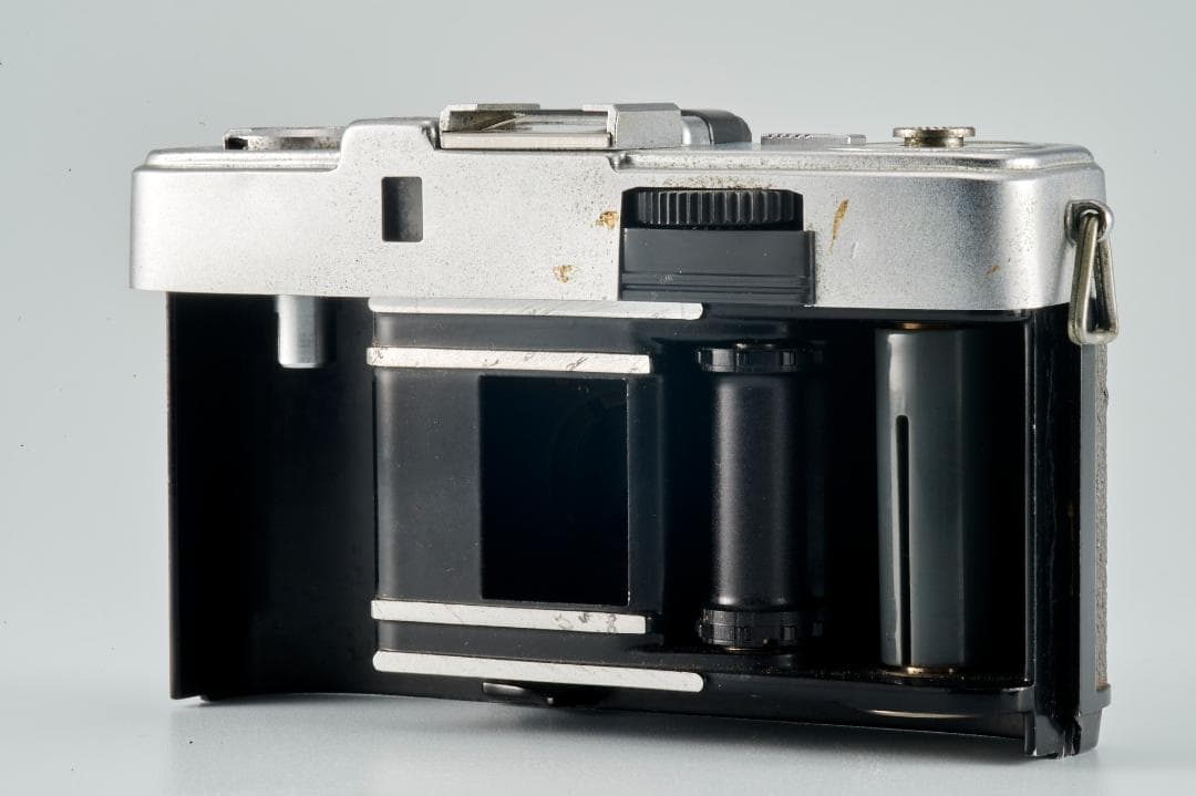 フィルムカメラ Olympus PEN / F-zuiko F3.5 28mm #04