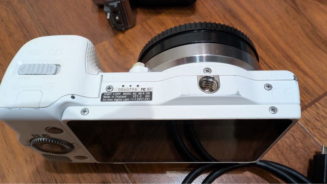 SONY NEX-5R ミラーレス一眼カメラ フラッシュ、マイク付