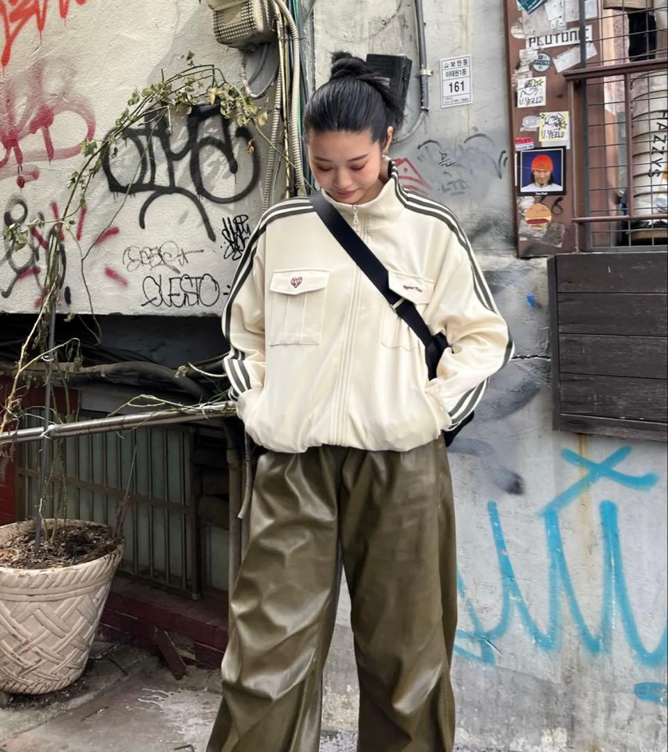 hth トラックジャケット