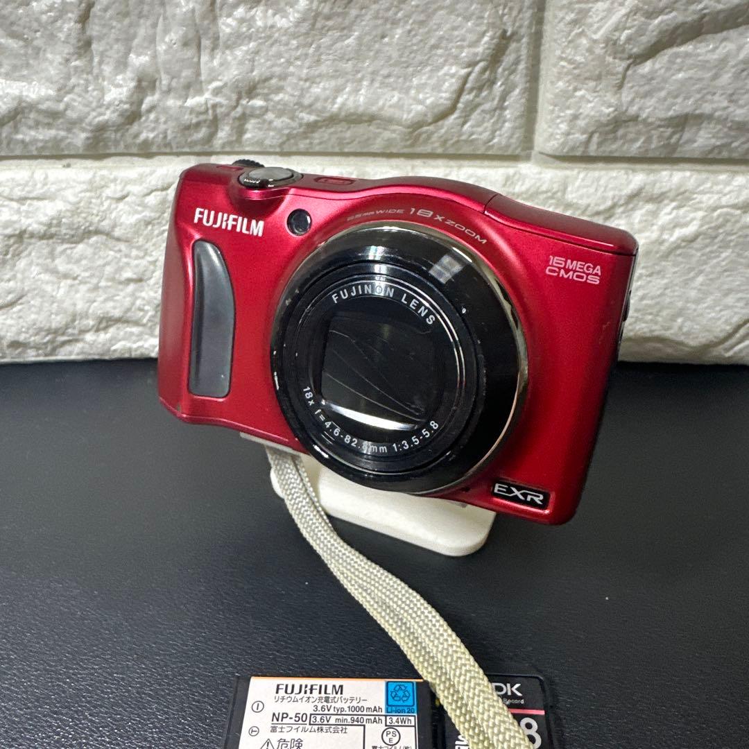 FUJIFILM FINEPIX F820EXRレッド中古良品