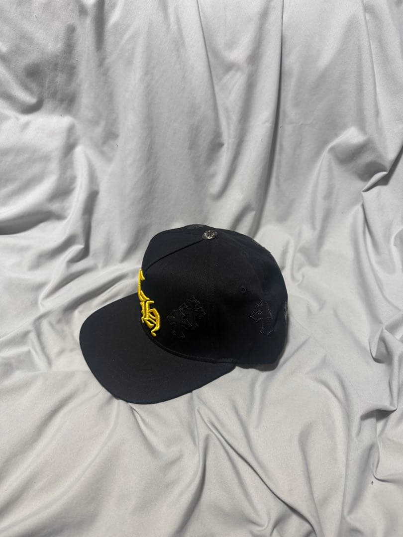 CHROME HEARTS 黒のベースボールキャップ